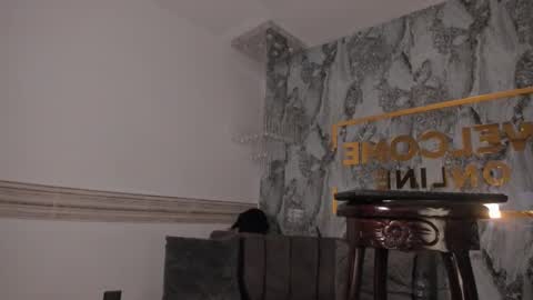 kirby_carrington online show from November 15, 3:19 pm