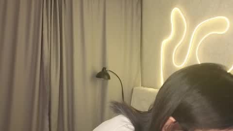 Miko online show from February 19, 6:37 pm