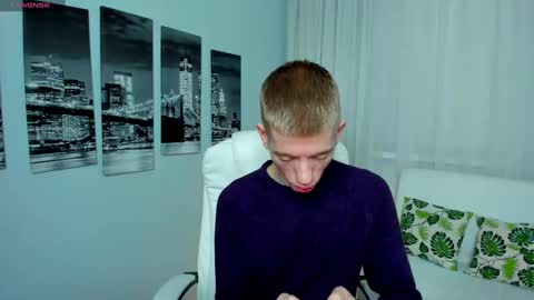    online show from December 24, 9:17 am