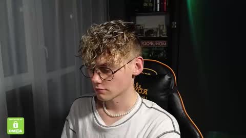 Kirill and Andrey online show from November 11, 4:01 am