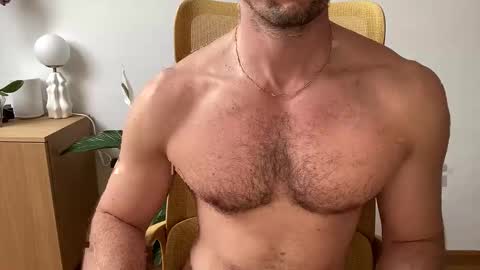 Snapshot of kirkmeriman940531 chatting on April 7, 7:53 am kirkmeriman940531 online show from April 7, 7:53 am