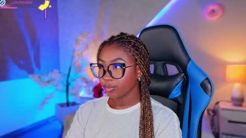 kishalove_ online show from May 22, 10:32 am