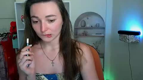 Snapshot of kiss_shy chatting on June 17, 3:13 pm Valeria online show from June 17, 3:13 pm