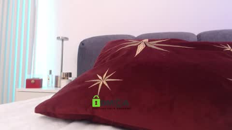 Snapshot of kissabella chatting on February 20, 6:52 pm Alexandra online show from February 20, 6:52 pm