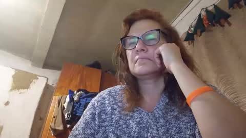 kissandvibe online show from October 19, 7:25 pm