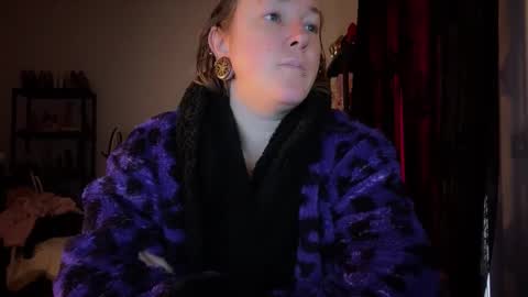 kissica online show from January 8, 7:54 am