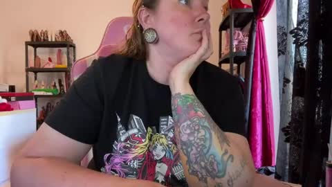 kissica online show from April 26, 3:32 pm