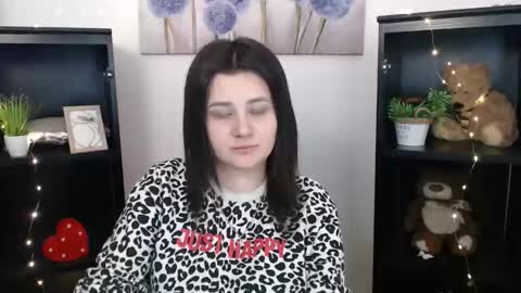 Snapshot of kissleoxx chatting on February 16, 1:40 pm kissleoxx online show from February 16, 1:40 pm