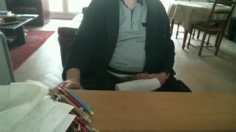 kisslog1 online show from January 18, 8:10 am