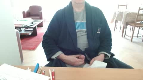 kisslog1 online show from April 7, 3:12 pm