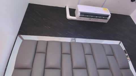 BELLA FLAME online show from February 13, 7:10 pm