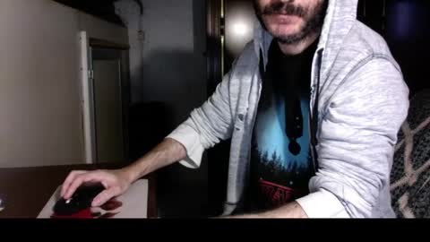 Snapshot of kissofbanned1983 chatting on October 30, 9:33 am kissofbanned1983 online show from October 30, 9:33 am