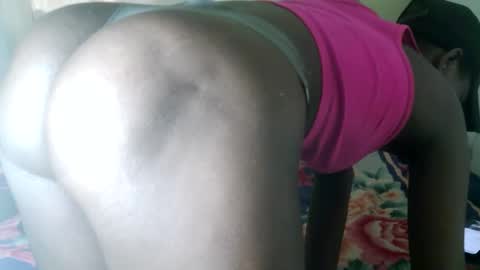 kisssmiles online show from October 30, 9:44 am