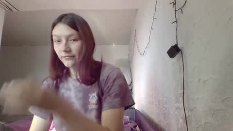 kiti_kitiss online show from February 9, 11:58 am