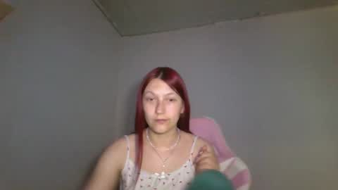 kiti_kitiss online show from April 18, 1:04 pm