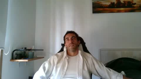 Snapshot of kitosssss chatting on April 29, 2:43 pm Steve Cocks online show from April 29, 2:43 pm