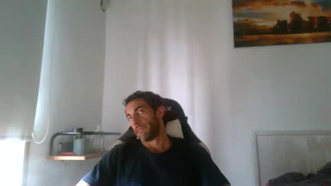 Snapshot of kitosssss chatting on May 6, 3:39 pm Steve Cocks online show from May 6, 3:39 pm