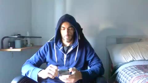 Snapshot of kitosssss chatting on May 18, 1:06 pm Steve Cocks online show from May 18, 1:06 pm