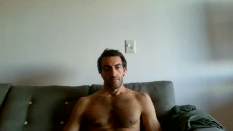 Snapshot of kitosssss chatting on May 29, 8:40 pm Steve Cocks online show from May 29, 8:40 pm