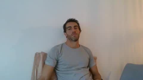Snapshot of kitosssss chatting on May 31, 12:23 pm Steve Cocks online show from May 31, 12:23 pm