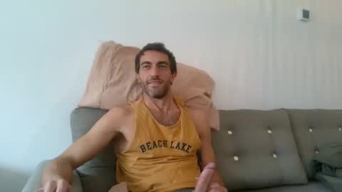 Snapshot of kitosssss chatting on June 2, 2:52 pm Steve Cocks online show from June 2, 2:52 pm