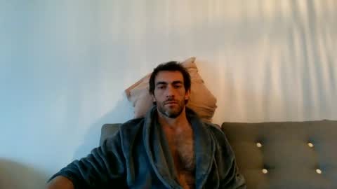 Snapshot of kitosssss chatting on July 10, 1:47 pm Steve Cocks online show from July 10, 1:47 pm