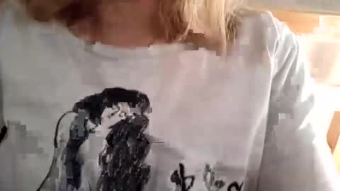 kitsuneniki online show from February 19, 4:36 pm