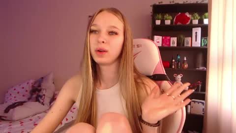 kitsuneyX online show from May 15, 12:28 am