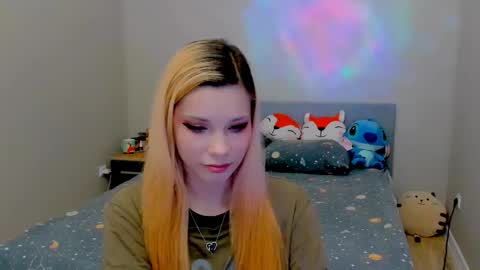 Alissa online show from October 3, 7:44 pm