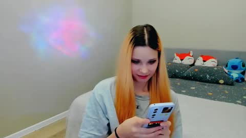 Alissa online show from October 4, 8:07 pm