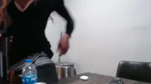 Snapshot of kittencrown chatting on March 14, 8:09 am bambi online show from March 14, 8:09 am