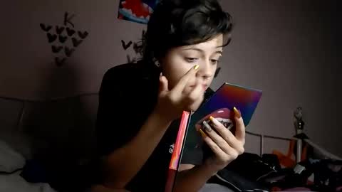 Snapshot of kittenpurrf chatting on November 16, 10:54 am kittenpurrf online show from November 16, 10:54 am