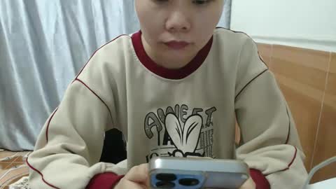 kitti_baby2x online show from November 18, 1:44 am