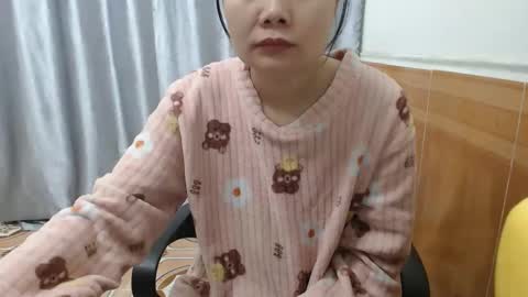 kitti_baby2x online show from January 11, 1:54 am