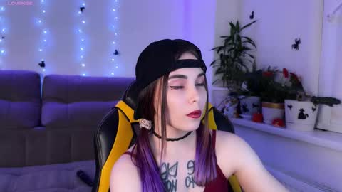 Snapshot of kittie_bear chatting on October 26, 9:21 pm Veronica online show from October 26, 9:21 pm