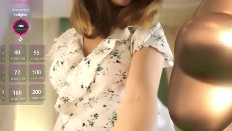 Snapshot of kittiesland chatting on November 27, 9:39 pm Agatha online show from November 27, 9:39 pm