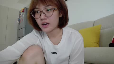 Kitty and Aniki online show from May 13, 6:44 am