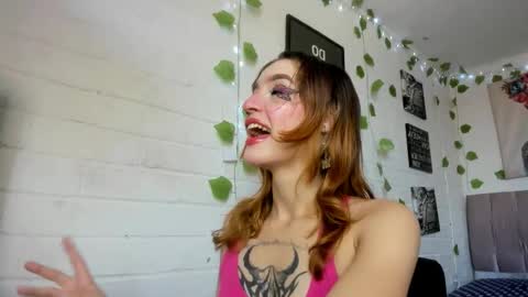 Snapshot of kitty__black__ chatting on December 4, 7:55 pm KITTY online show from December 4, 7:55 pm