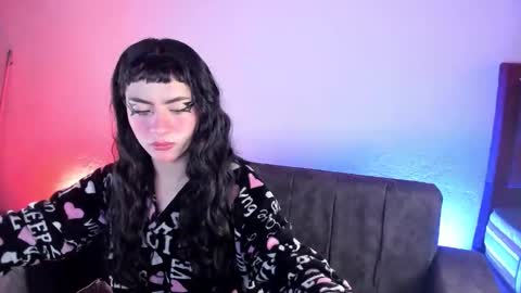 kitty__chs online show from October 21, 11:33 am