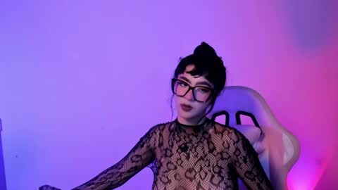 kitty__chs online show from August 1, 1:27 am