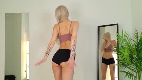 kitty__katty_ online show from January 11, 9:53 pm