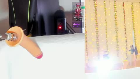 Kitty online show from April 18, 10:08 am