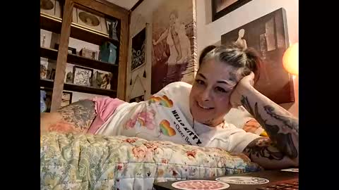 kitty_bang_bang online show from April 25, 3:09 am