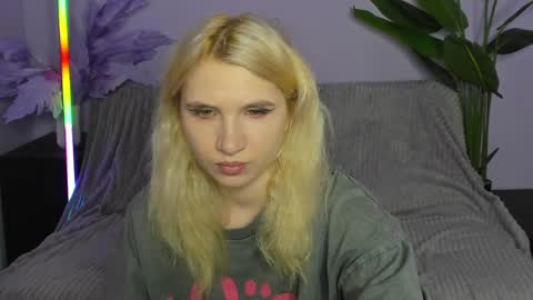 kitty blondy online show from April 8, 2:22 am