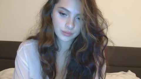 Katies Pussy Cat online show from October 16, 4:24 am