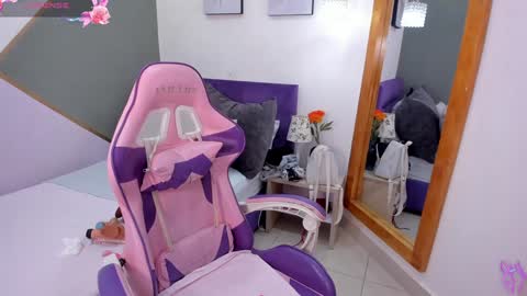 Kitty Kayo online show from December 20, 6:19 am