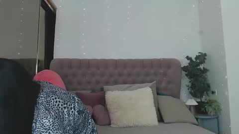 Snapshot of kitty_cut1ee_ chatting on February 25, 1:54 pm kitty_cut1ee_ online show from February 25, 1:54 pm