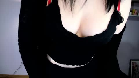 Denise online show from March 3, 11:10 pm