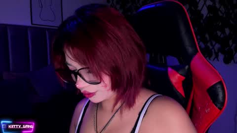 Camila online show from November 13, 2:21 am