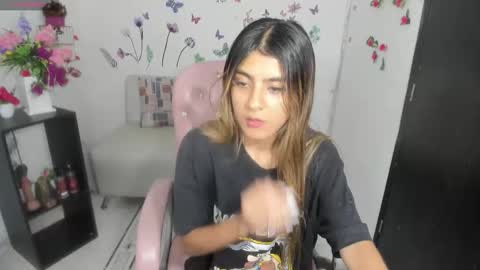 kitty  online show from November 9, 4:16 pm